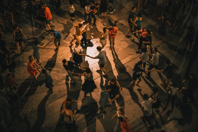 Bachata dance classes in Gloucester